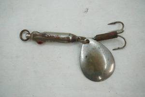 lot 144 image: Vintage Fishing Lure