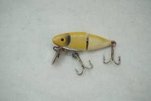 lot 152 image: Vintage Falls Big Inch Fishing Lure