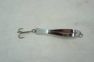 lot 169 image: Vintage Multi-Wag Fishing Lure