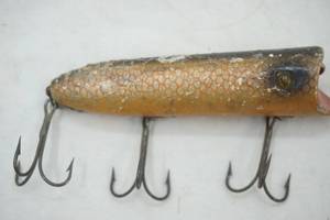 lot 190 image: Vintage Heddon Lucky 13 Fishing Lure