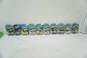 lot 202 image: (10ct) Hot Wheels. Unopened