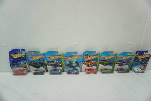 lot 214 image: Hot Wheels (8ct) unopened