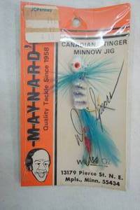 lot 228 image: Vintage Maynards Canadian Stinger Minnow Jig. MPLS Minn