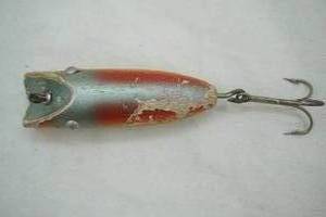 lot 229 image: Vintage Wooden oreno type Lure