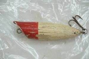lot 248 image: Vintage Paul Bunyan lure