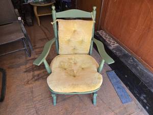 lot 49 image: Vintage Green Wooden Rocking Chair with Yellow Cushions