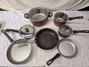 lot 106 image: Assorted Cookware Pans and Pots with Lids