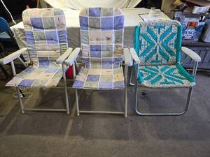 lot 150 image: Outdoor Folding Patio Chairs