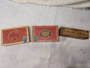 lot 186 image: Vintage Cigar and Cheese Boxes