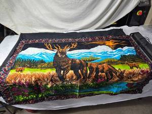 lot 210 image: UV Blacklight Fixture with Wildlife Tapestry (may need a new bulb)