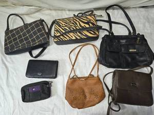 lot 236 image: Lot of Womens Handbags and Wallets Assortment