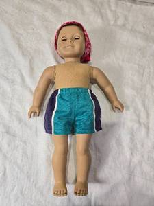 lot 255 image: Pleasant Company American Girl Doll with Outfit and Bandana