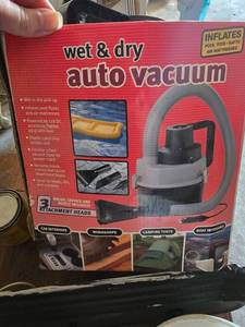 lot 269 image: Wet & Dry Auto Vacuum with Grip Wrench and 3-Light Fixture, Wood Putty and Old Stain