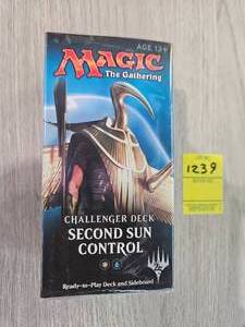 lot 1239 image: MAGIC THE GATHERING CHALLENGER DECK SECOND SUN CONTROL