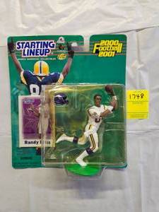 lot 1748 image: STARTING LINEUP RANDY MOSS NFL ACTION FIGURE