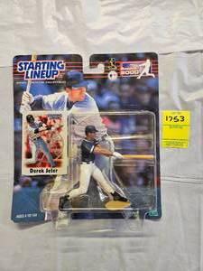 lot 1753 image: STARTING LINEUP DEREK JETER ACTION FIGURE