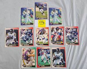 lot 1776 image: ELEVEN SIGNED SCORE 91 FOOTBALL CARDS