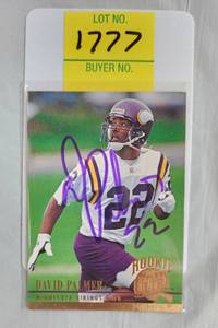 lot 1777 image: DAVID PALMER SIGNED MN VIKINGS ROOKIE CARD