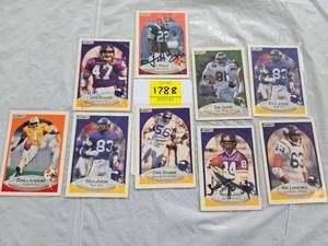lot 1788 image: NINE FLEER 90 SIGNED FOOTBALL CARDS