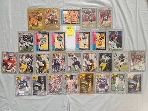 lot 1800 image: BIG LOT SEMI-RIGID CASED FOOTBALL CARDS