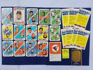 lot 1821 image: BASEBALLFOOTBALL 60s & 70s MIXED LOT