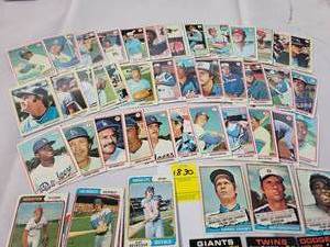 lot 1830 image: BIG LOT 1970S PARTIAL CARD SETS