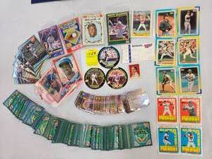 lot 1834 image: 1990s MISC ADVERTISING BB MEMORABILIA