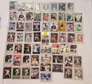 lot 1839 image: BIG LOT SEMI-RIGID CASED BASEBALL CARDS