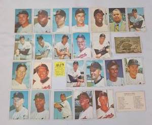 lot 1829 image: VERY MEMORABLE TWINS - FULL FIRST SERIES SET