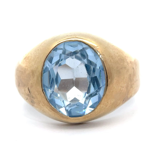 lot 56 image: Oval Blue Topaz Estate Signet Ring in Yellow Gold VIDEO