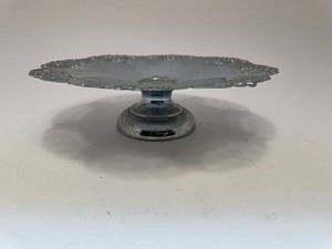 lot 49 image: Vintage Serving Tray