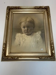lot 65 image: Vintage Baby Photo