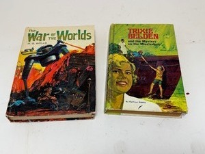 lot 76 image: Vintage War and Mystery Books