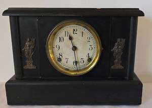 lot 29 image: Antique The Sessions Clock Company Mantle Clock