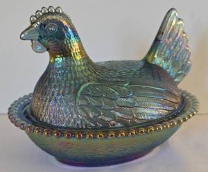 lot 73 image: Covered Carnival Glass Hen Candy Dish