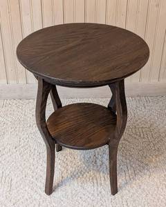 lot 106 image: Tiered Mahogany TablePlant Stand