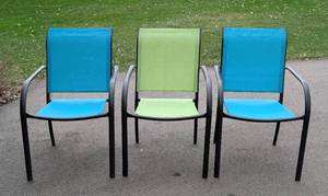 lot 113 image: Colorful Patio Chairs