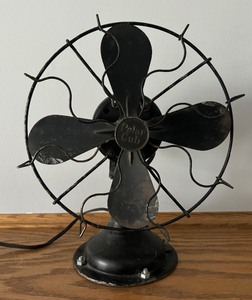 lot 166 image: Vintage Polar Cub Fan