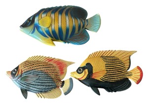 lot 122A image: Pretty Decorative Fish Wall Hanging Plaques