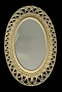 lot 168 image: Beautiful Vintage Mirror
