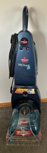 lot 186 image: Bissell Pro Heat 2X Carpet Cleaner Model 9200