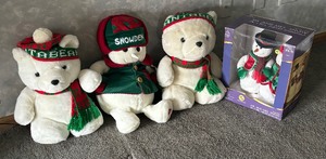 lot 191 image: Plush Santa Bears, Snowden Bear and More