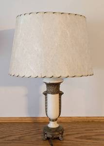 lot 85 image: Vintage Cream and Brass Table Lamp