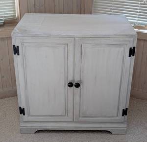 lot 91 image: Painted White Wood Storage Cabinet