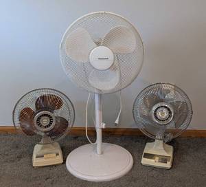 lot 56 image: Assorted Fans