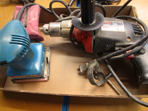 lot 39 image: Makita finish sander, Skil Xtra Too...