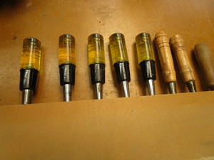 lot 41 image: Wood chisels with Buck, includes st...