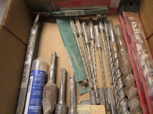 lot 64 image: Drill bits...