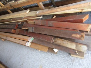 lot 82 image: Salvage lumber with planks up to 18...