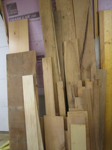 lot 83 image: Craft lumber assortment with rough ...
